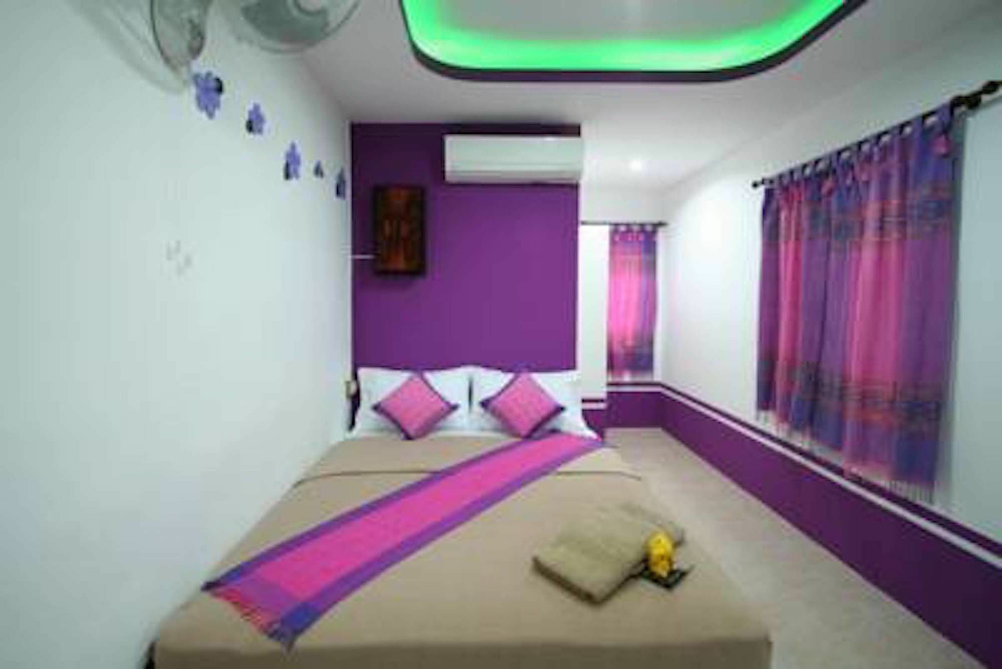 Mania Guesthouse Ko Tao Buitenkant foto